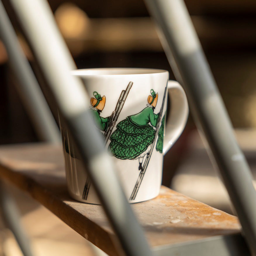 エルサベスコフ マグカップ ハンドル付 アーント グリーン デザインハウスストックホルム Elsa Beskow MUG WITH HANDLE  aunt green Design House Stockholm